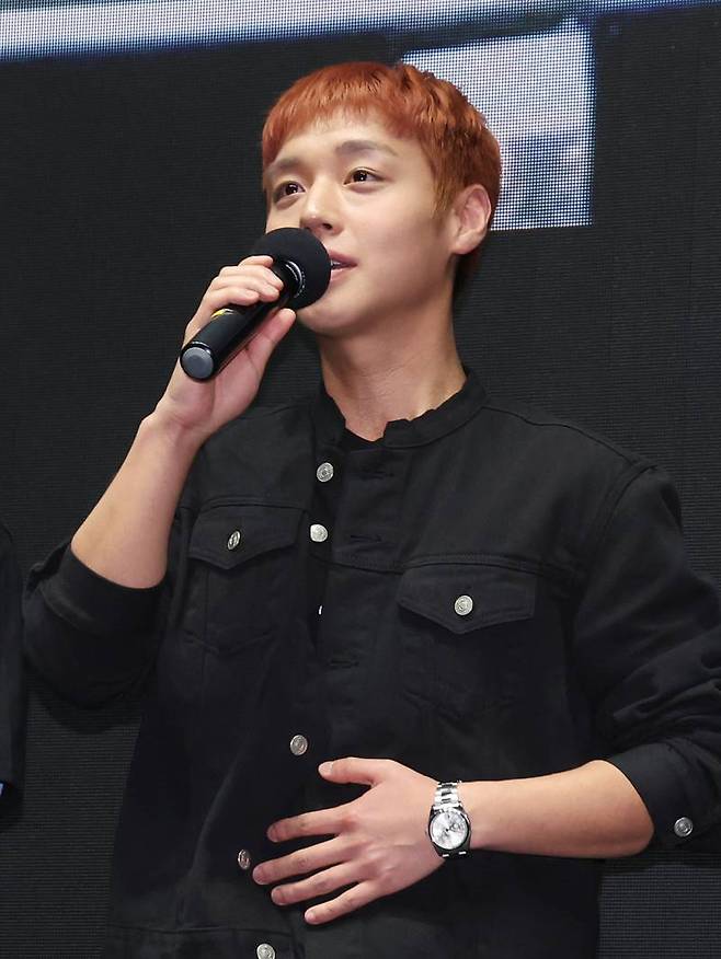 관객들에게 감사 인사 전하는 박지훈. 사진=서병수 기자 qudtn@edaily.co.kr