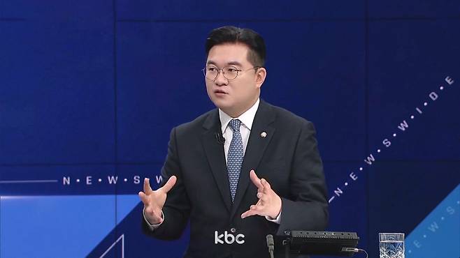▲ 16일 KBC 뉴스와이드에 출연한 정준호 더불어민주당 의원