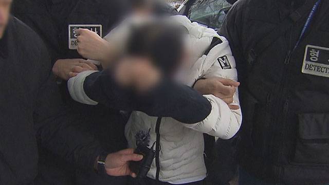 지난 15일, 구속영장 실질심사를 위해 청주지방법원에 모습을 드러낸 피의자 A 씨. (KBS 보도화면)