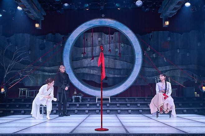 뮤지컬 ‘홍련’ 공연 장면. 마틴 엔터테인먼트 제공