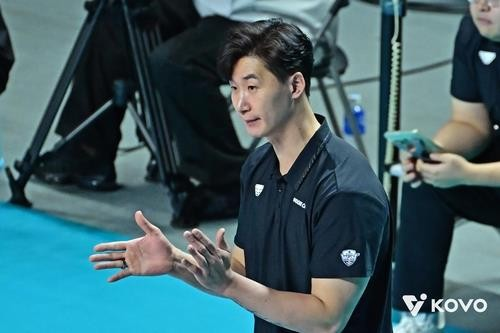 박철우 우리카드 감독대행