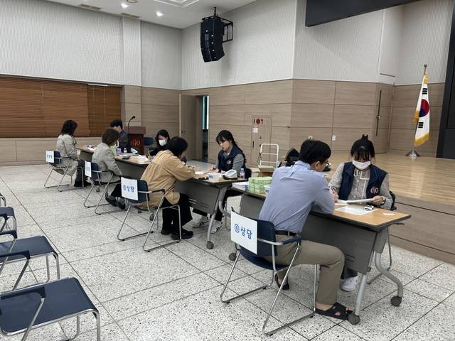 ������ ���� ���α��� ��ã�ư��� �ǰ����ǡ� �����ڵ��� �ǰ� ����� �ް� �ִ�. ���α�û ����