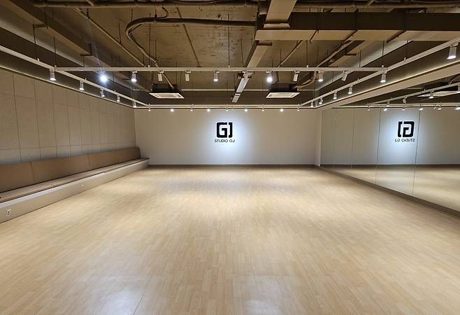 청소년 댄스, 음악 연습실