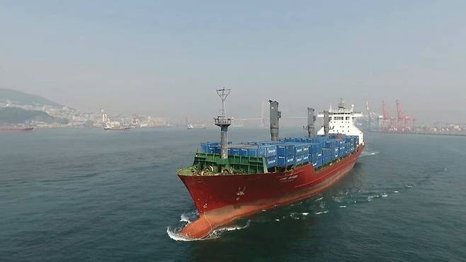 [서울=뉴시스] 이란 전쟁 여파로 글로벌 에너지·해운 시장이 크게 흔들리고 있는 가운데, 위기 속에서 큰 수익을 거두며 존재감을 키우는 국내 중견 해운사 '장금상선'이 주목받고 있다. (사진=장금상선 홈페이지 캡처) photo@newsis.com *재판매 및 DB 금지