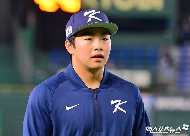 9일 오후 일본 도쿄돔에서 열린 2026 월드베이스볼클래식(WBC) C조 한국과 호주의 경기, 한국 문현빈이 훈련에 임하고 있다. 엑스포츠뉴스 DB