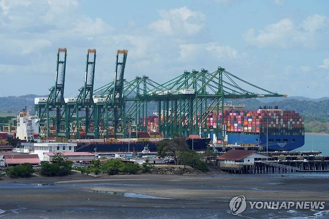 파나마 운하의 발보아 항 [로이터 연합뉴스 자료사진. 재판매 및 DB금지]