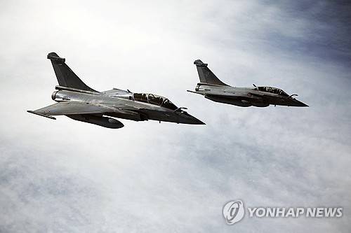 프랑스 라팔 전투기 [로이터 연합뉴스 자료사진. 재판매 및 DB 금지]