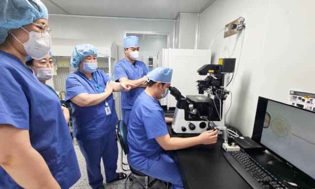 효성병원 난임연구센터의 연구진들