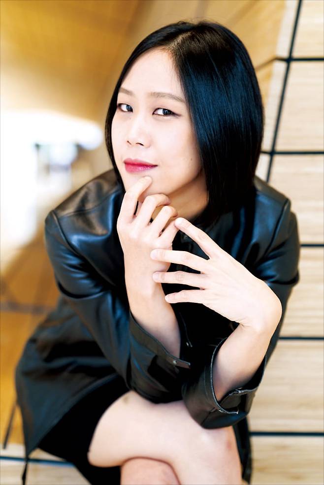 피아니스트 손열음이 오는 24일 부산콘서트홀을 시작으로 25·26일 예술의전당 등에서 BBC 심포니와 공연한다. 악단과는 지난 13일 영국 런던 바비칸센터에서 연주하며 합을 맞췄다.  ⓒMarco Borggreve