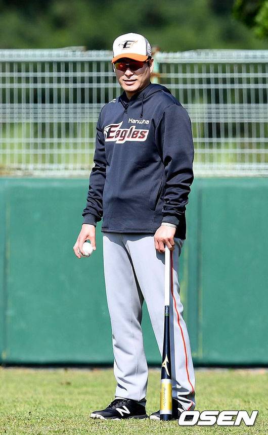 180202 한화 강인권 코치