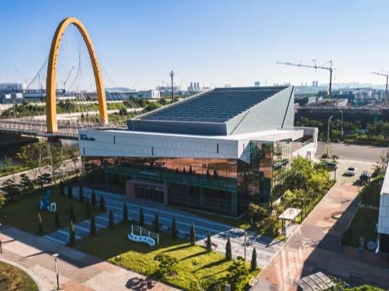 인천 청라블루노바홀 전경. 사진=인천문화예술회관