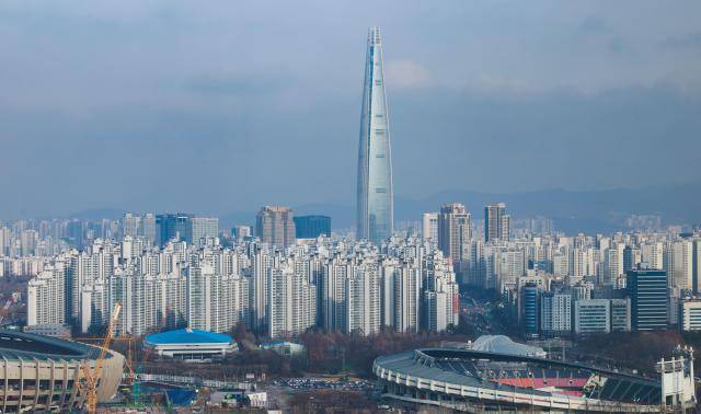 서울 도심 전경. 2026.03.18[사진=유대길 기자 dbeorlf123@ajunews.com]