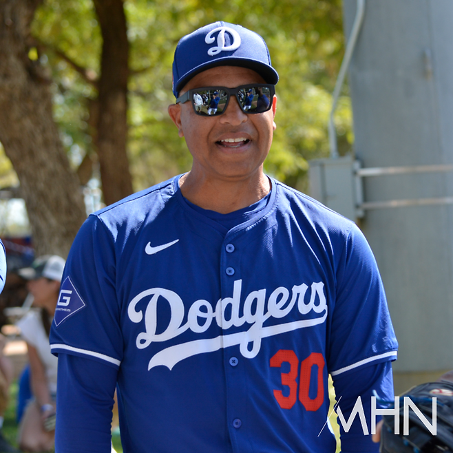 (데이브 로버츠 다저스 감독)