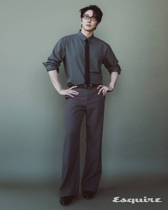 가수 성시경. 사진='에스콰이어'