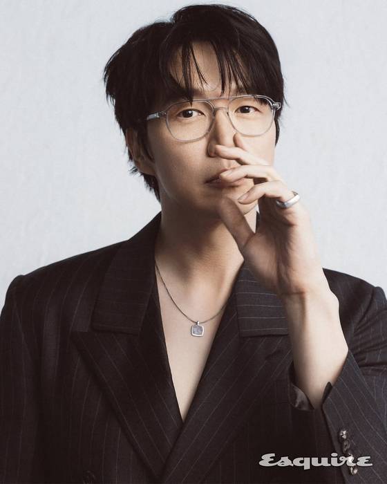 가수 성시경. 사진='에스콰이어'