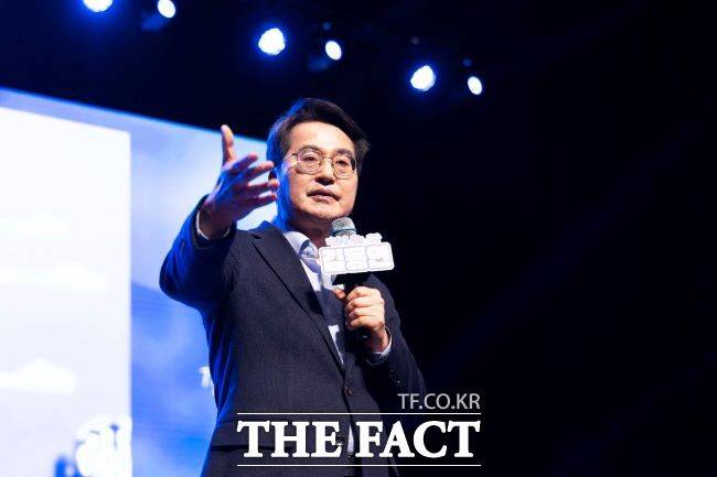 김동연 경기도지사. /더봄 출판사