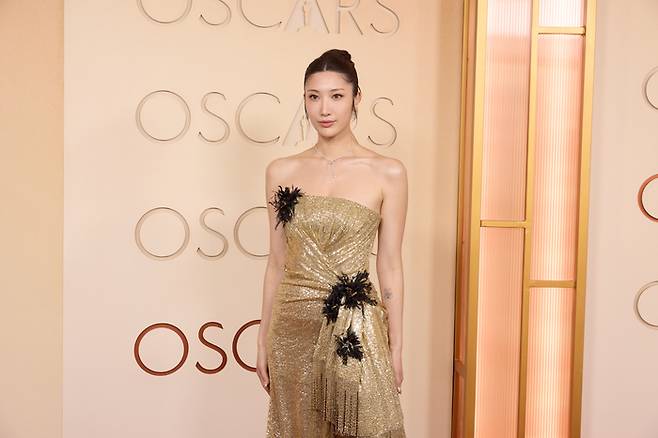 루미 노래 성우 역의 이재 Etienne Laurent / The Academy
Copyright ©A.M.P.A.S.