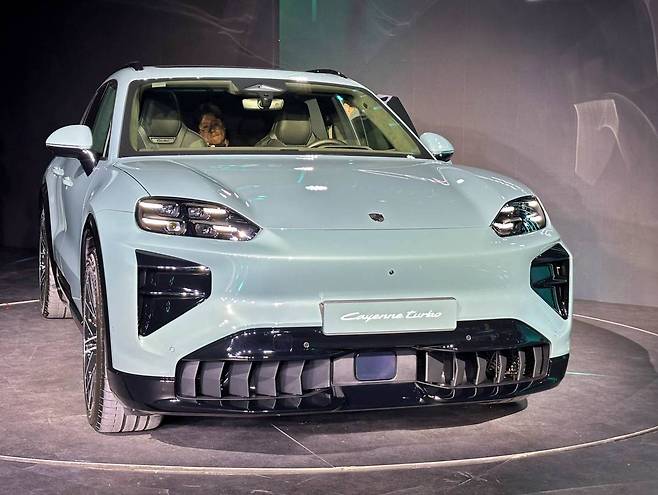 카이엔 터보 일렉트릭 / 출처=IT동아