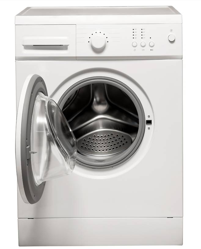 문이 열린 드럼세탁기 모습. 세탁 후 내부를 건조하지 않으면 습기가 남아 냄새가 발생할 수 있다. 사진=게티이미지뱅크