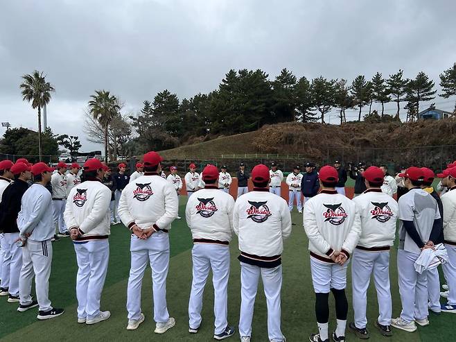 울산 웨일즈는 20일 울산문수야구장서 열린 ‘2026 메디힐 KBO 퓨처스리그’ 롯데 자이언츠와 홈경기서 창단 첫 경기를 치른다. 사진제공｜울산 웨일즈