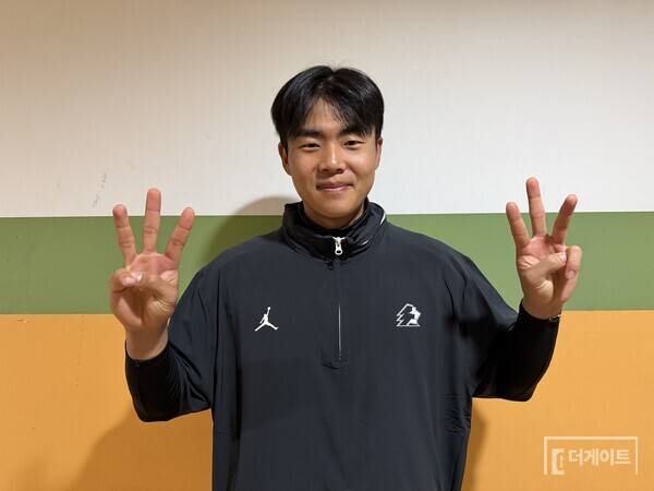 히어로즈의 유격수 어준서(사진=더게이트 배지헌 기자)