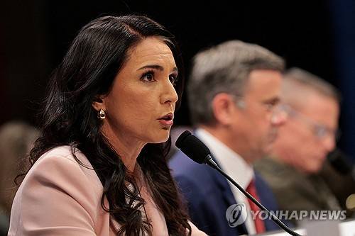 털시 개버드 미 국가정보국(DNI) 국장 〈사진=로이터 / 연합뉴스〉