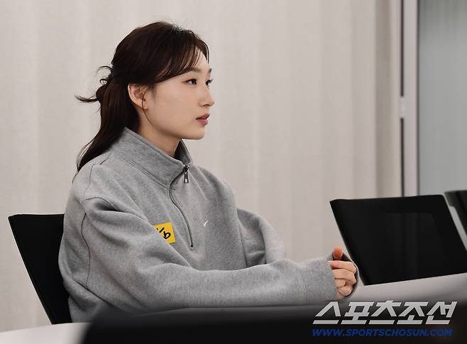 쇼트트랙 간판스타 최민정이 본지와 인터뷰하고 있다. 최민정은 올림픽 통산 7개(금메달 4개, 은메달 3개) 메달을 획득했다. 삼성동=송정헌 기자songs@sportschosun.com/2026.03.12/