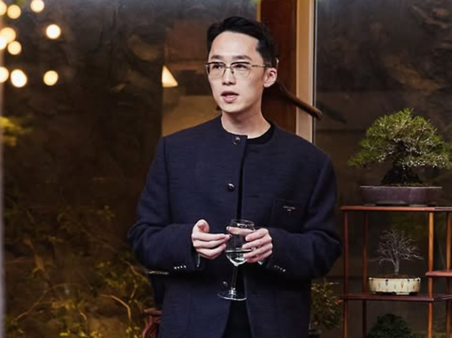 성제준 씨는 지난 16일 오후 9시께 서울 강남구 청담동 일대에서 술을 마신 뒤 자신의 포르쉐 승용차를 운전한 혐의를 받고 있다. 당시 성씨의 혈중알코올농도는 면허 정지 수준이었던 것으로 전해졌다. 성제준 인스타그램