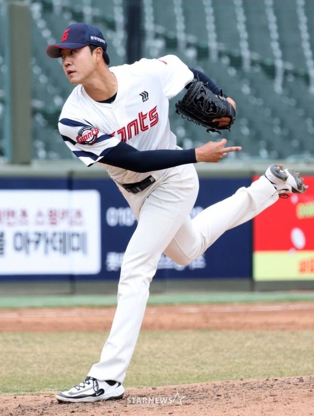 롯데 윤성빈. /사진=김진경 대기자