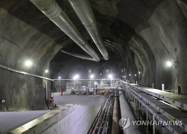 울산 석유비축기지 내부 모습 [연합뉴스 자료사진]