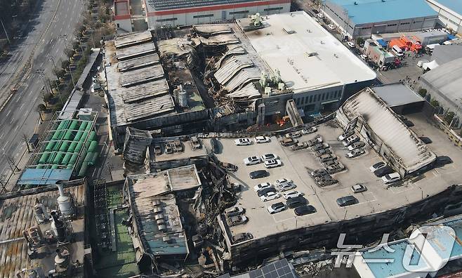 21일 대형 화재로 인명피해가 발생한 대전 대덕구 자동차 부품 제조 공장.  2026.3.21 ⓒ 뉴스1 김기태 기자