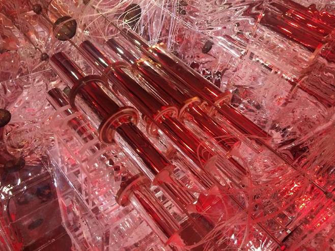 암흑물질의 흔적을 포착하는 코사인-100 검출기. 어린이과학동아 제공