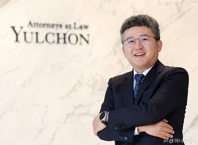 오택원 법무법인 율촌 변호사 인터뷰 /사진=김창현 기자 chmt@
