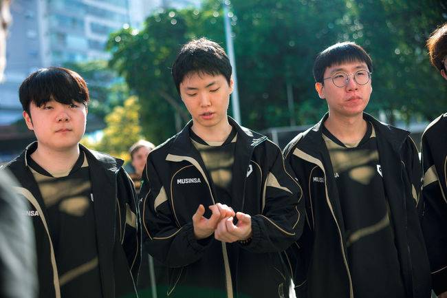 라이엇게임즈 플리커.