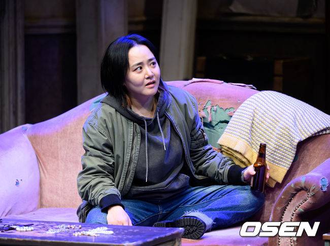 거칠게 살아온 '트릿'역으로 9년 만에 무대 복귀한 문근영