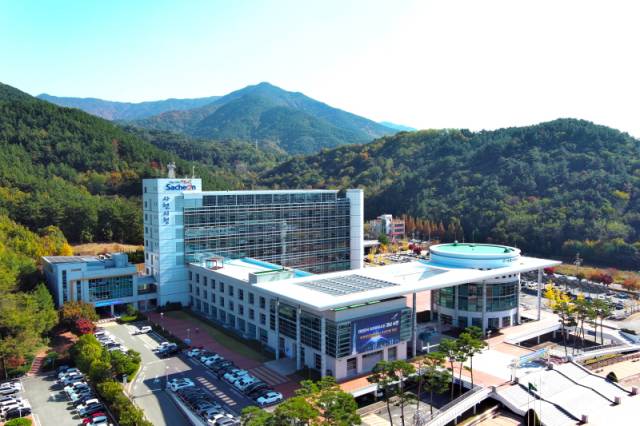 ▲사천시청 전경. ⓒ사천시