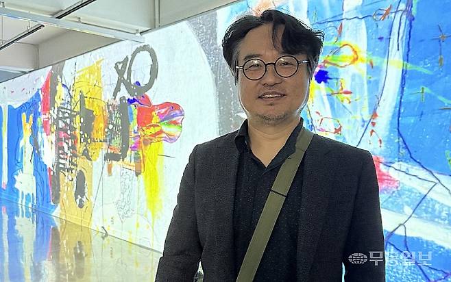 광주대가 호심미술관에 구축한 몰입형 미디어플랫폼에서 첫 전시를 갖게 된 신도원 작가. 김혜진기자 hj@mdilbo.com