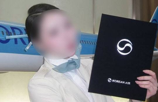 국내 항공사에 근무하다 퇴사한 태국인 승무원 A씨. 난데없는 외모 비난 테러를 당했다. (사진=A씨 인스타그램)