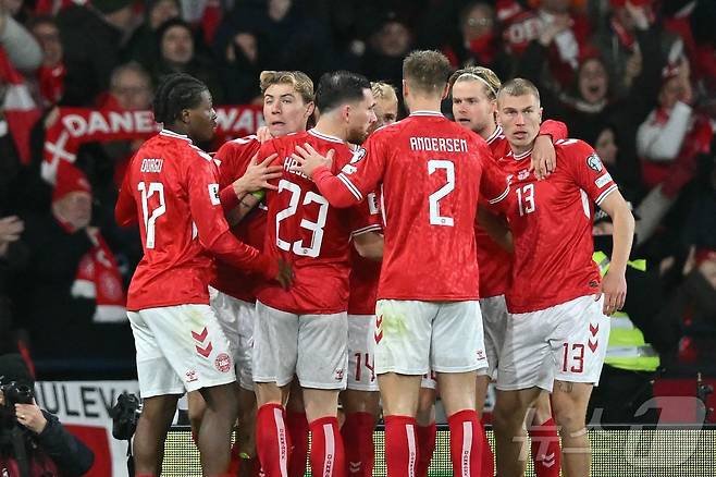 유럽축구연맹(UEFA) 플레이오프(PO)에 참가하는 덴마크. ⓒ AFP=뉴스1
