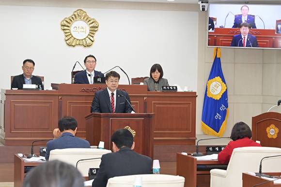 23일 영덕군의회 제321회 임시회가 열리고 있다. [사진=영덕군의회]