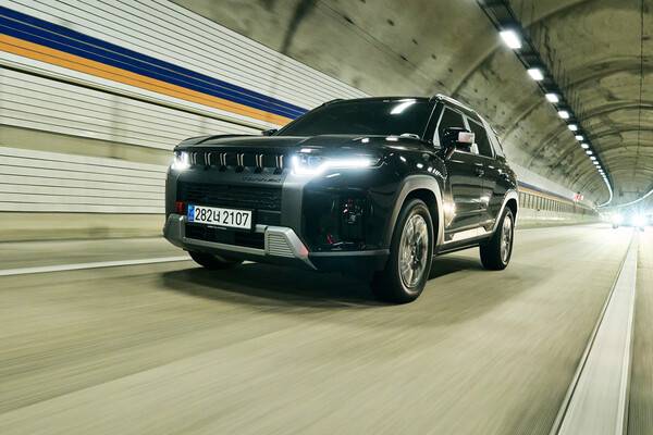 KGM 토레스 하이브리드 사진 KG 모빌리티