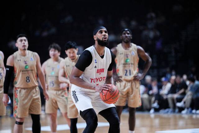 류큐 골든 킹스가 알바크 도쿄를 꺾고 동아시아슈퍼리그(EASL) 3위를 차지했다./EASL