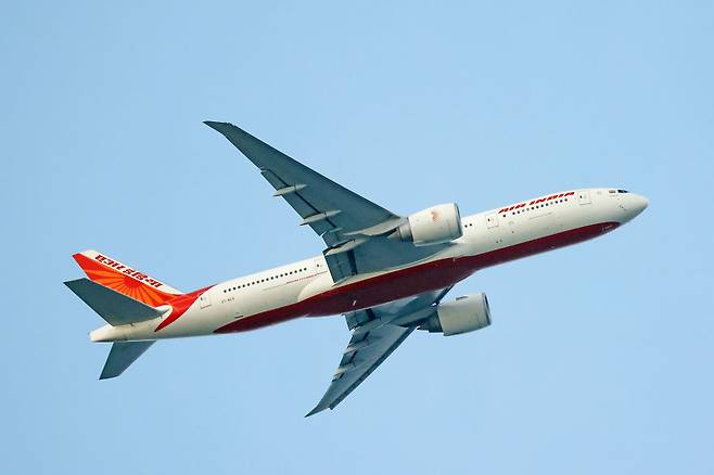 인도가 최근 국제유가 급등 여파를 감안해, 국내선 항공권 운임 상한제를 폐지하기로 했다.[게티이미지]