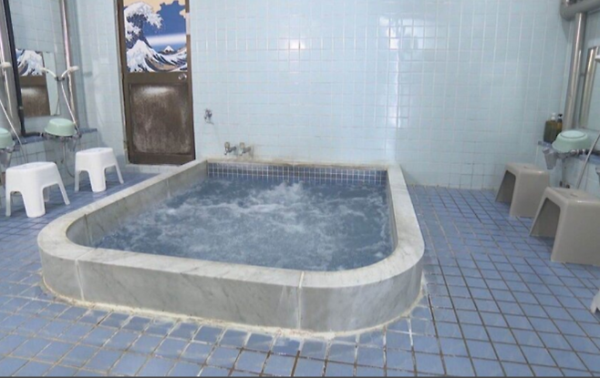 일본 후지산 인근의 노포 목욕탕 ‘후지미유’ 내부 사진.