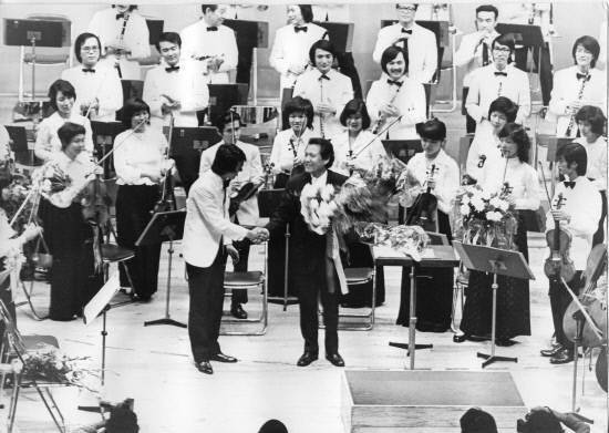 1974년 도쿄에서 열린 윤이상 오케스트라 작품의 밤.