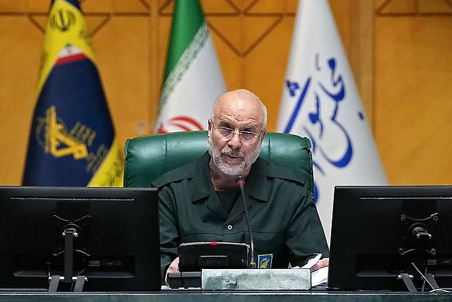 지난 2월 1일(현지시간) 이란 테헤란에서 열린 회의에 참석한 모하마드 바게르 갈리바프 국회의장. AFP=연합뉴스