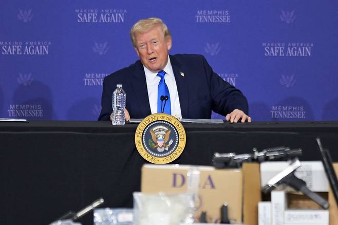 도널드 트럼프 미국 대통령이 23일(현지시간) 테네시주 멤피스에서 열린 행사에서 발언하고 있다. 연합뉴스