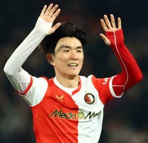 황인범. 로이터 연합뉴스