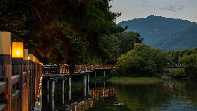충청북도 제천시 의림지 전경. 사진 제공=한국관광공사