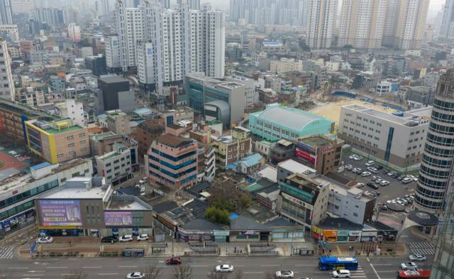 25일 찾은 대구 중구 봉산동 일대. 이곳은 롯연면적 약 3만3천㎡ 규모로 지하 6층·지상 19층 높이의